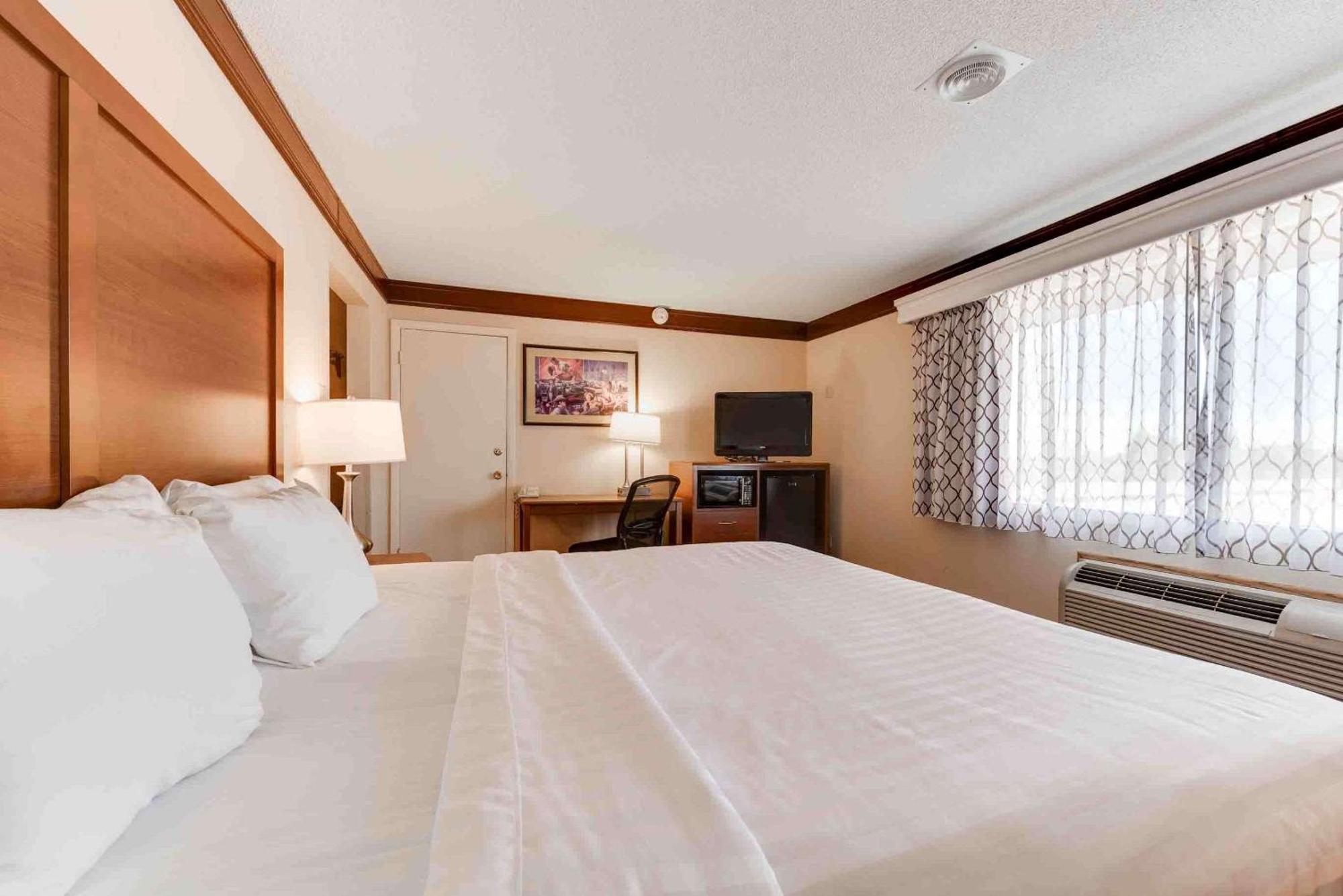 Best Western Movie Manor Monte Vista Extérieur photo