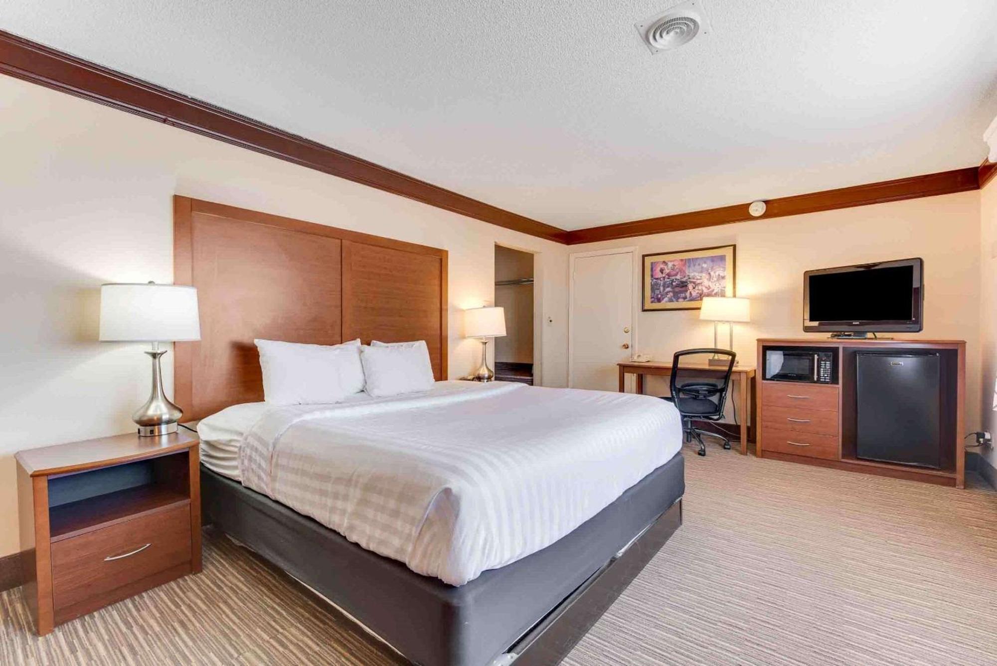 Best Western Movie Manor Monte Vista Extérieur photo