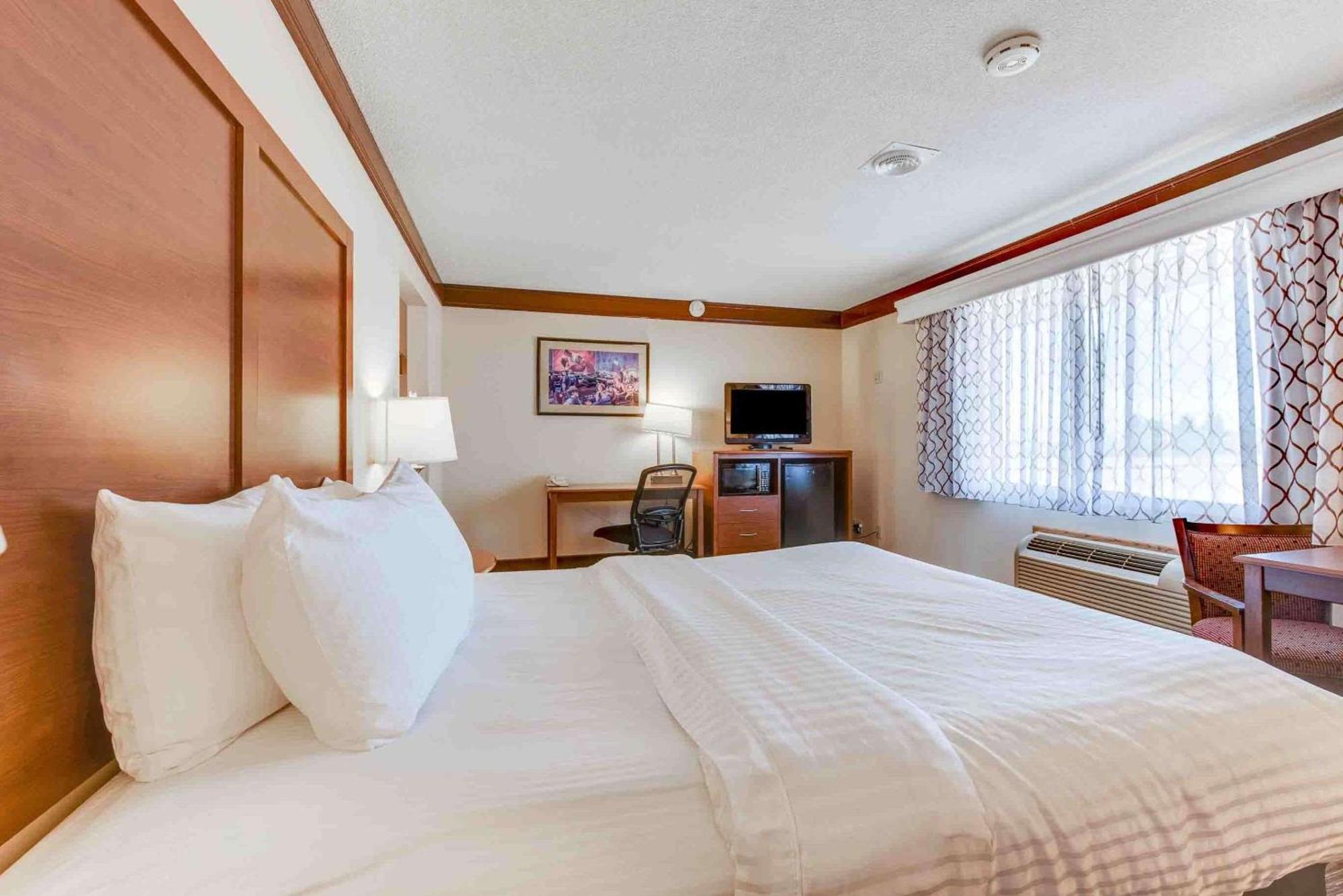Best Western Movie Manor Monte Vista Extérieur photo