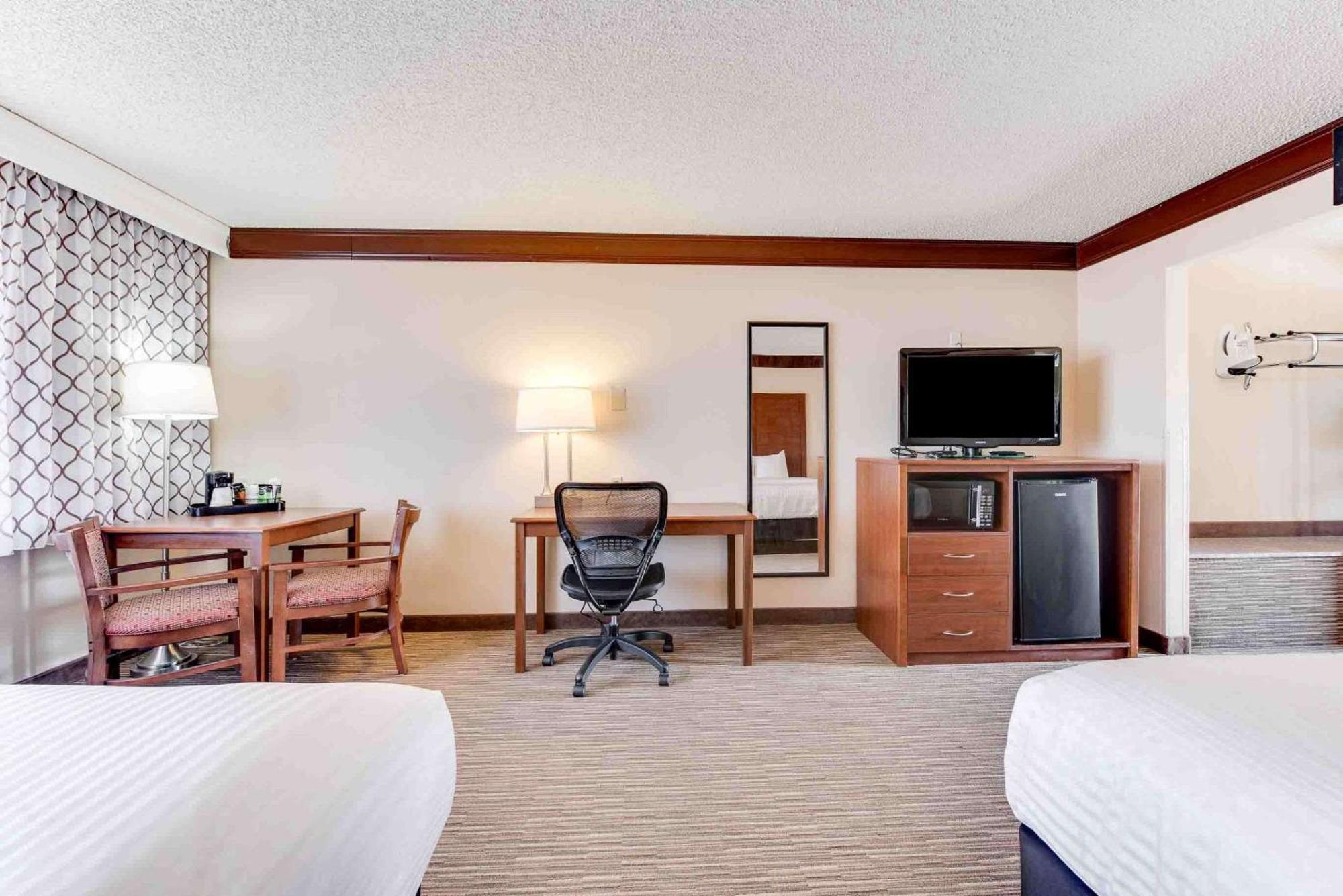 Best Western Movie Manor Monte Vista Extérieur photo