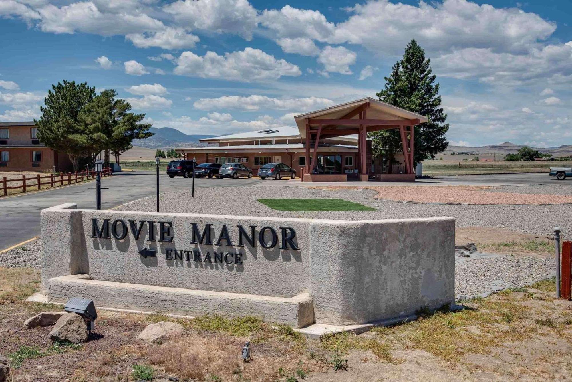 Best Western Movie Manor Monte Vista Extérieur photo